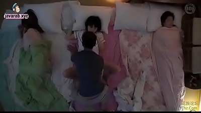 Remarrige parents with a sexy teen Gals