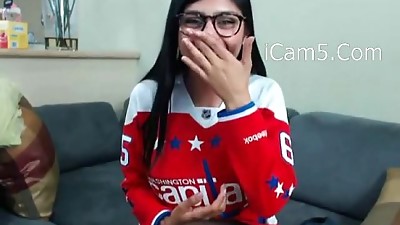 Mia Khalifa Pornography Web cam iCam5.Com