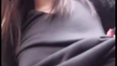 la jovencita mas jugoza del colegio me hace sexo oral en la calle mamada rica con corrida facial cumshot