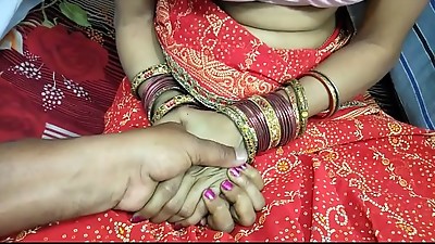 Desi Anita ki chudai in Red saree with Desi vid