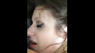 Fabiola dando o c&uacute_