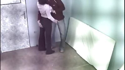 Real Estate Agent Fucking His Customer In An Empty House
