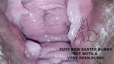 Nice plus-size bunny, but with a very open gash