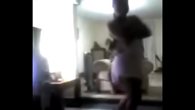 exhibiendo esposa en una fiesta (primera parte)