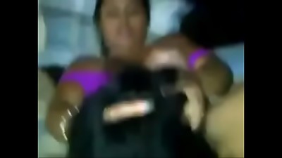 Que rico me la chupa. Chupame Perra
