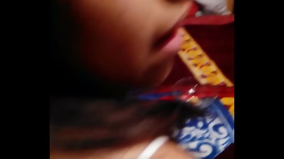 Esposa dando las nalgas parte 3 despues de hacernel flick dw verificaci&oacute_n nos seguimos. Estaba demasiado sencible que sentia que me venia a cada rato