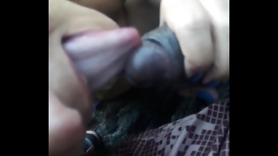 chupeta sensacional dessa putinha submissa tarada na rola do Kingblack com direito a vista pro mar