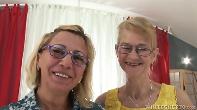 Blonde grannies Milli and Beata finger and toy each other's smooth-shaven vags