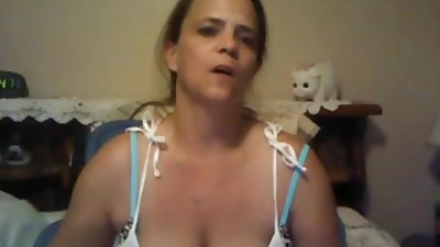 Drilling my cunt with a big dildo