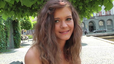 Amateur public tear up with scorching kelly