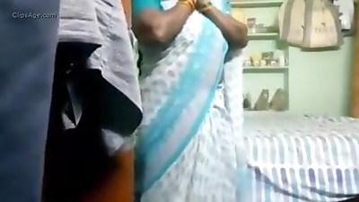 Indian doctor and aunty sex in home, part 01