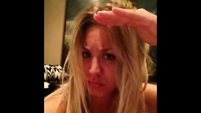Kaley Cuoco - Wank off compete