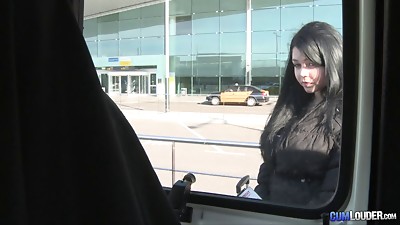 They get a huge tits girl in the car to film her fucking