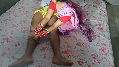 Sasur Ne Apni Jawan Bahu Ko Choda Maalish Karwane Ke Bahane