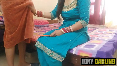 Punjabi bhabi ke moonh mein moot diya