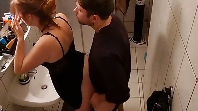 Stepsister Torn up In The Shower And Nearly Got Caught By Stepmother