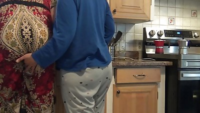 Real Arab G/g Couple In Marseille