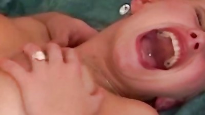 Fledgling SEX 4 Nasty German Fledgling Vol.1 - Gig 2