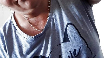 I catch my stepson masturbating, I love sucking his dick.