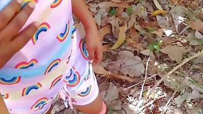 Sri Lankan  School Girl Fucking in Jungle with Boyfriend