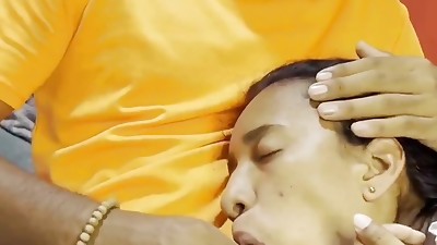 Stepdad and Stepdaughter. Thick cum in her mouth. Oral Creampie. English subtitles