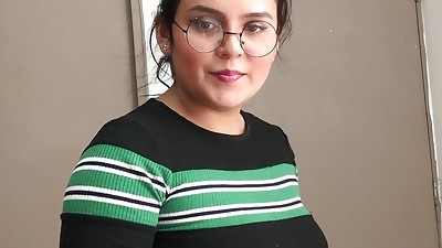 Horny stepmom prizes for good grades - Spanish porno