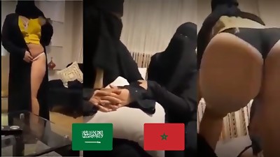 arab cuckold wifey moroccan hot sex whit girlfrend