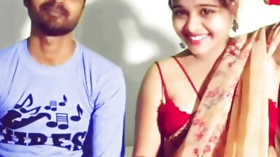 Latest Desi couples hindi chudai mms video puny bumpers bhabhi