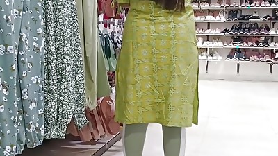 Step Sister ko jabardasti Shopping Mall bol kar apne Room le jakar jabardasti karke chod dia