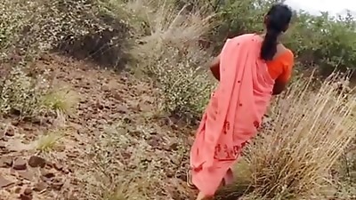 Desi aunty outdoor sex with boy