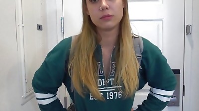 "I don't want anyone knowing Im wacking my stepbrother off" Avery Christy tells Stepbro - S11:E10