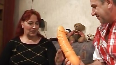 A chubby damsel from Germany gets her twat romped in the living apartment