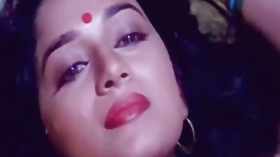 Madhuri Dixit Smooching and Sex Vignette from Dayavan - FilmyFantasy introduces MrSkin India