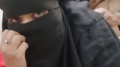 Pakistani Stepmom In Hijaab Fucked By Stepson